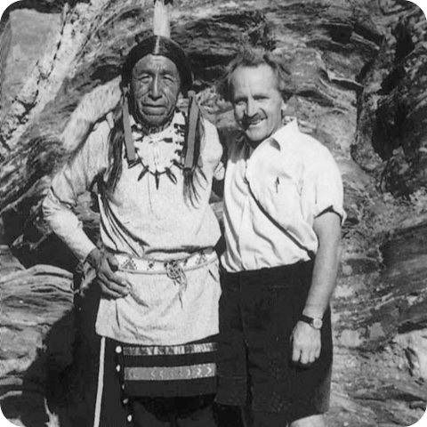 Historische Aufnahme von Ben Black Elk und Alfred Vogel
