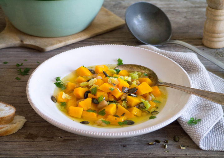 Klare Kürbissuppe