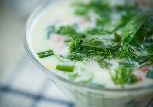 Sahniger Kräuterkefir