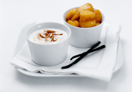 Marinierte Ananas mit Honig-Joghurt