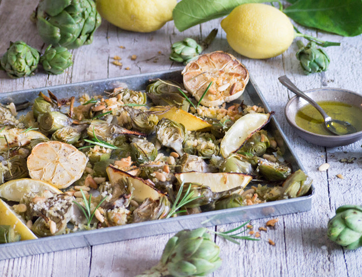 Ofengeröstete Artischocken mit Knoblauch und Zitrone